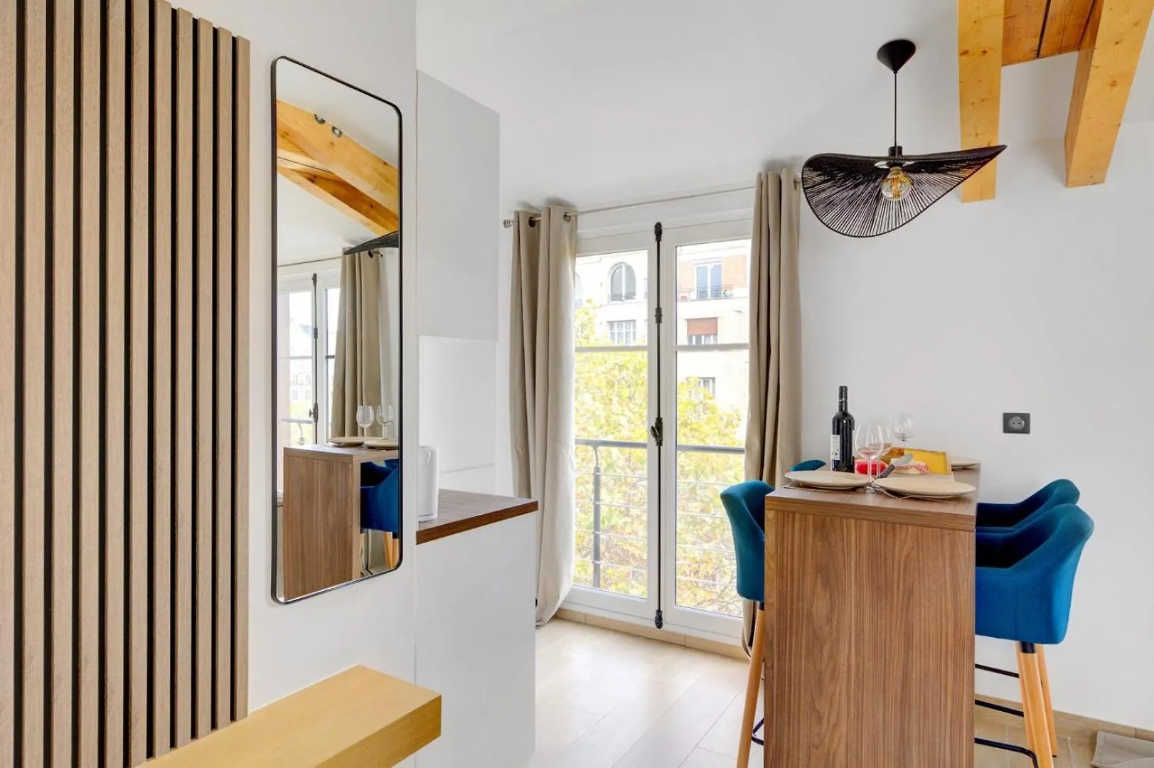 Apartment Bluestay 296 - Superbe Appartement A Paris 17
