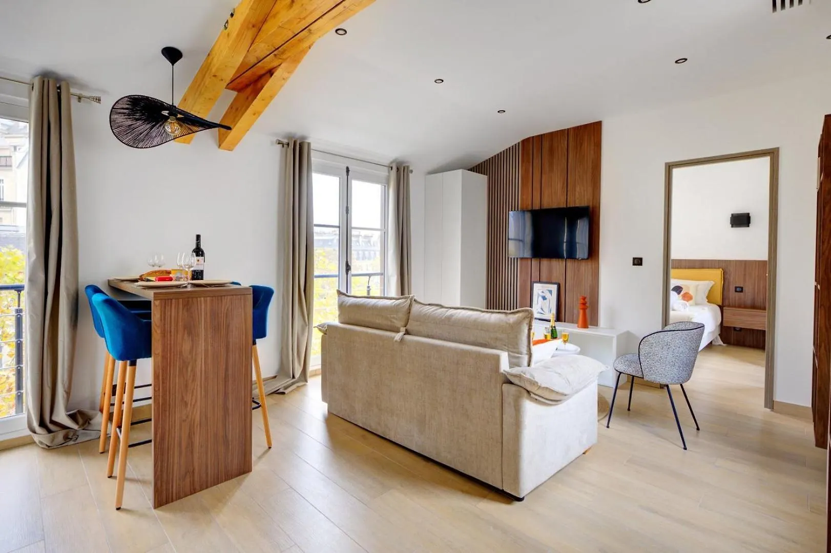 Bluestay 296 - Superbe Appartement A Paris 17 France