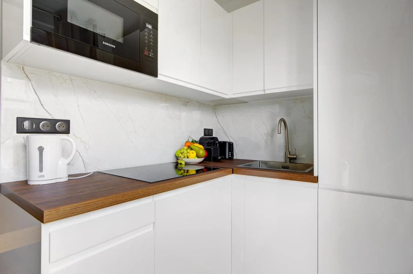Bluestay 296 - Superbe Appartement A Paris 17